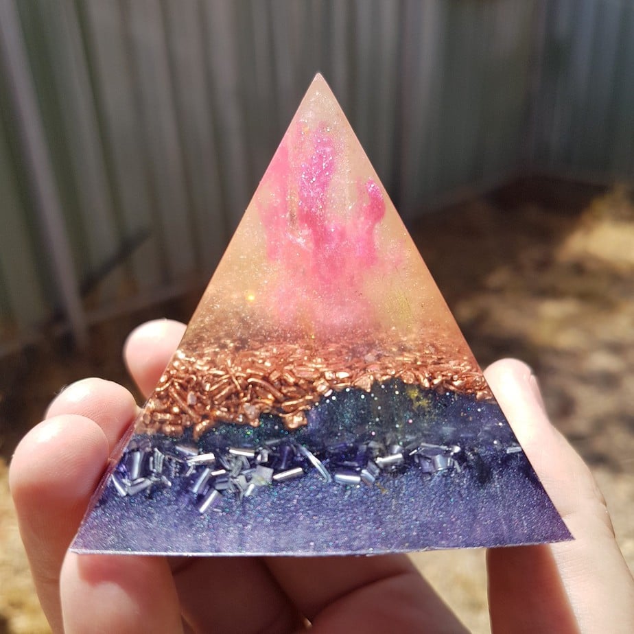 Flowering Heart Orgonite Pyramid 6cm 1