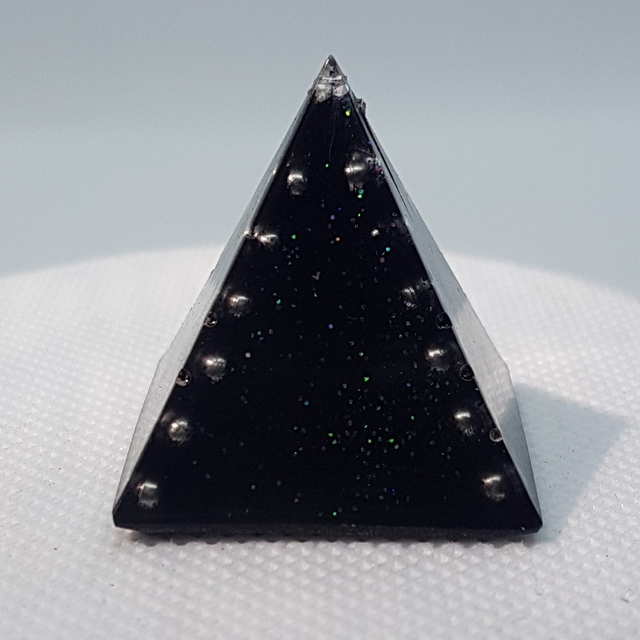 Black Steel Orgone Orgonite Pyramid 3cm 1
