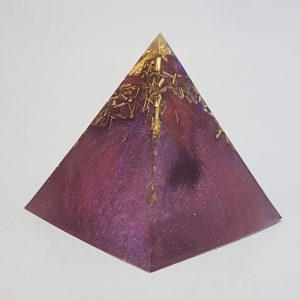 Maven Madness Orgone Orgonite Pyramid 4cm