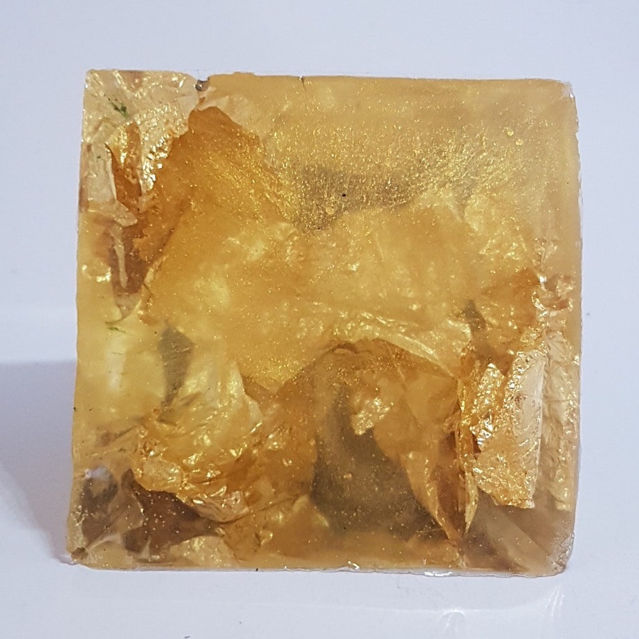 Wonder Fluorite Obsidian Shungite Gold OrgoneIt Orgonite Pyramid 5cm 2