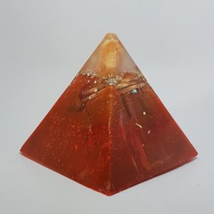 Minds Fire Orgone Orgonite Pyramid 6cm