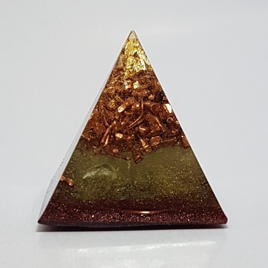 Copper Heart Orgonite Pyramid 3cm 1