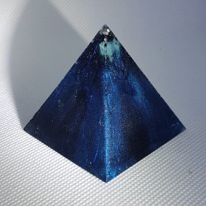Deep Blue Ocean Orgone Orgonite Pyramid 5cm