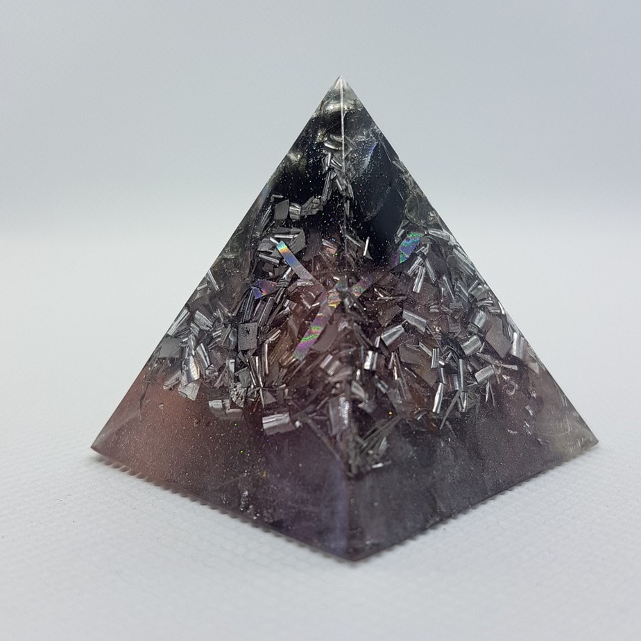 Moon Dust Obsidian Orgone Orgonite Pyramid 4cm
