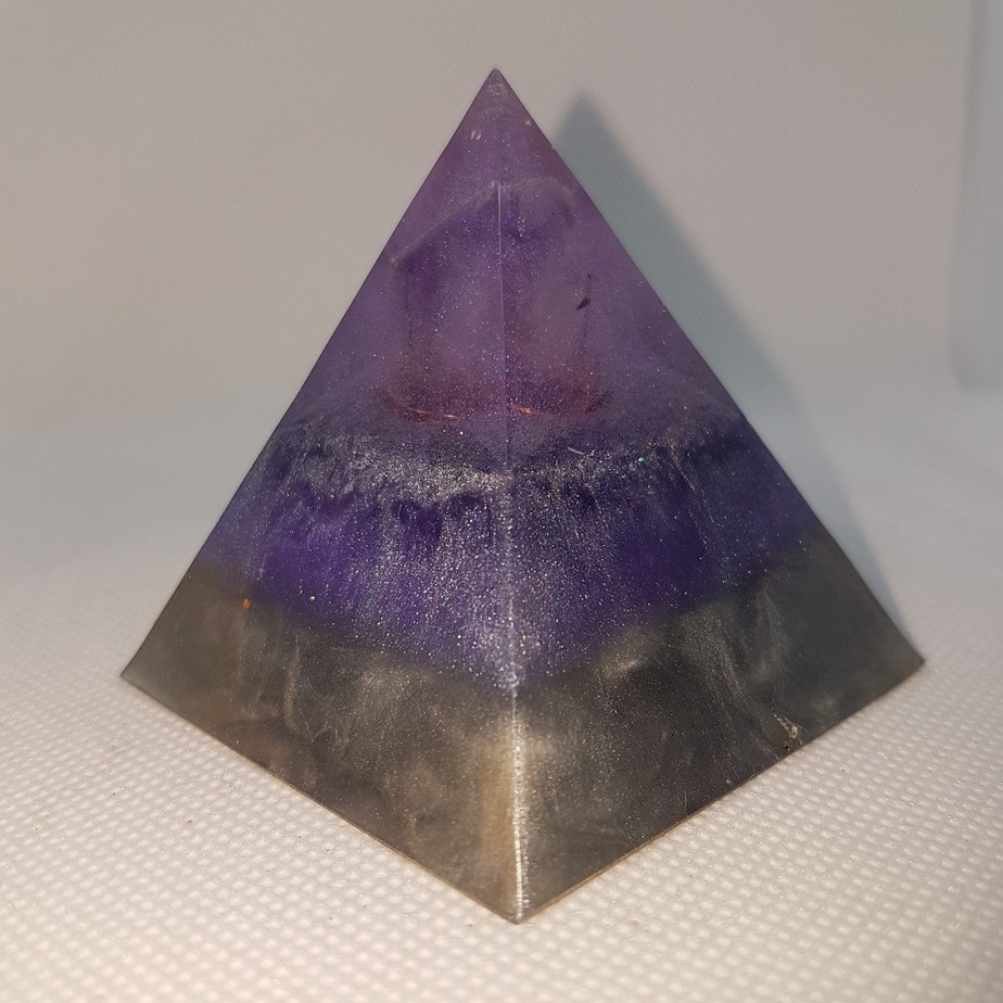 Purple Power Orgonite Pyramid 6cm - A huge Amethyst Point with a Herkimer Diamond, layer of tourmaline, then 4 large amethysts with silver, create that special place in your mind