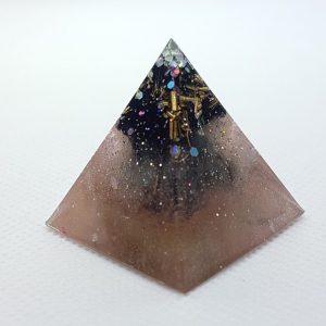 World Peace Orgone Orgonite Pyramid 3cm