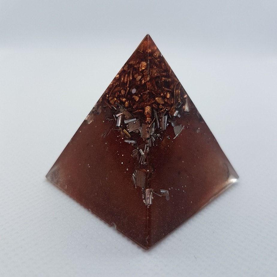 Copper Mentality Orgone Orgonite Pyramid 4cm 1