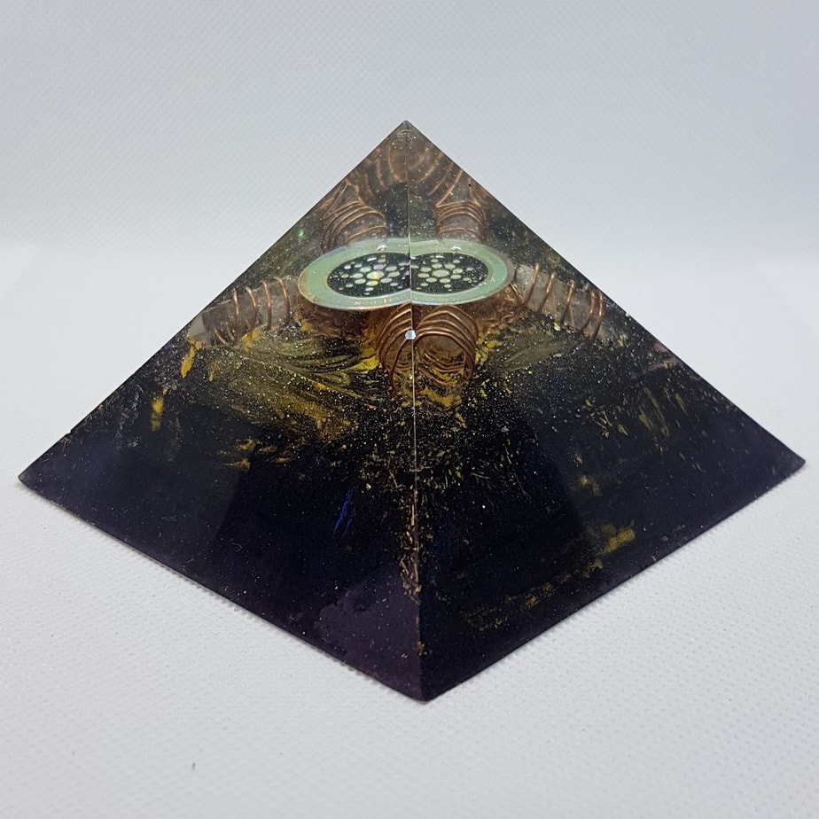 Xanadu Holy Hand Grenade Orgonite Orgone Pyramid 9.5cm