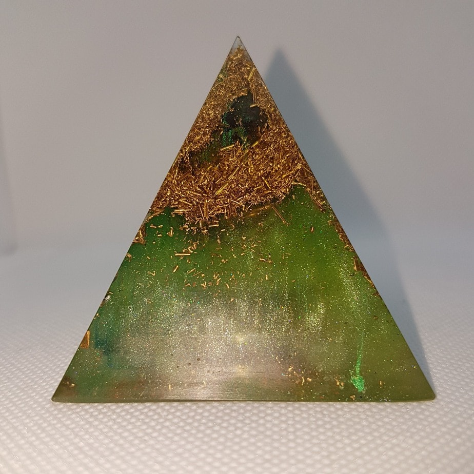 StarGate Orgone Orgonite Pyramid 6cm 2