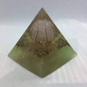 Pondering a New World Orgone Orgonite Pyramid 6cm - Radiating with a Rose Quartz Sphere for strength, Gold Leaf and Copper for Protection! Peaceful, calming and wonderous