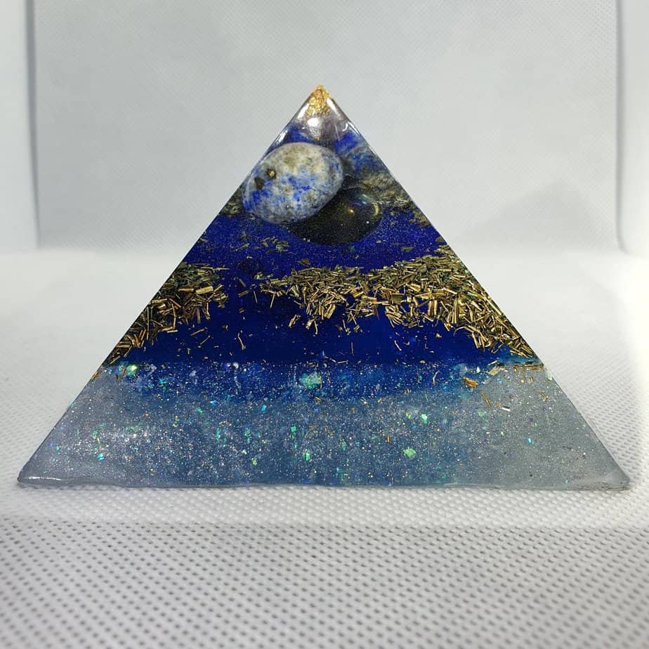 Sea and Stars Lapis Lazuli Giza Pyramid 9.5cm 1
