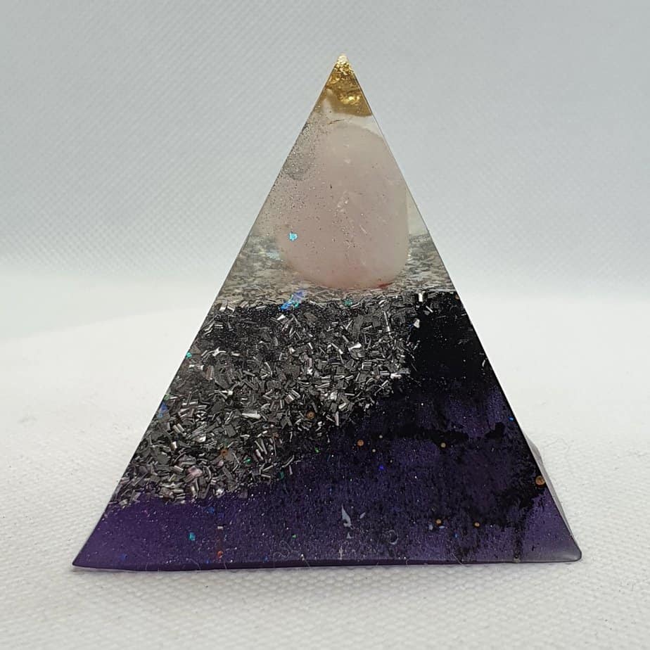 Eye of Clarity Orgone Orgonite Pyramid 6cm 1