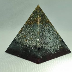 In the Zone Orgone Orgonite Pyramid 6cm - Pyrite heart, with Celesite and Moonstone, Sacred Geometry, Herkimer Diamonds, SIlver and Aluminium