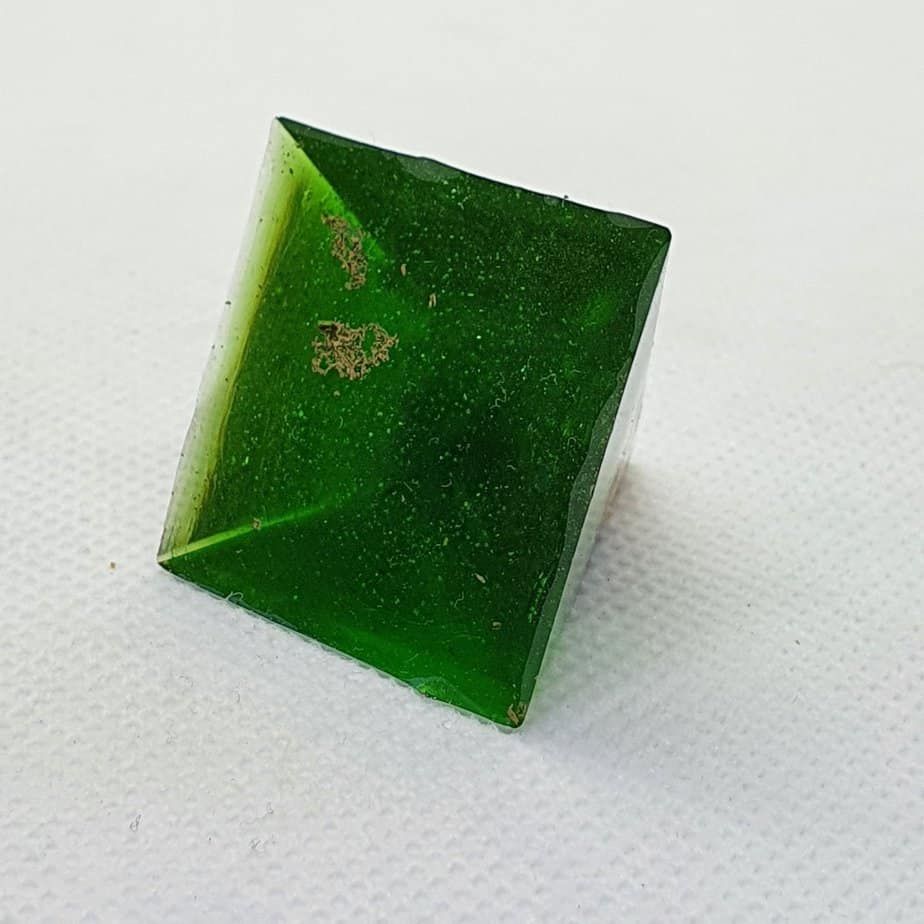 Deeper Green Copper Amethyst Orgoneit Pyramid 3cm 2