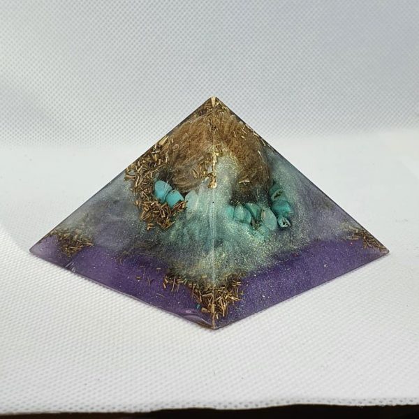 Age of Aquarius II Orgonite Orgone Pyramid Mini Giza 7.5cm | A heart of Mexican Desert Rose Crystal and Turquoise for uber protection! Herkimer Diamonds, all wrapped up in gold and brass for that loving protection