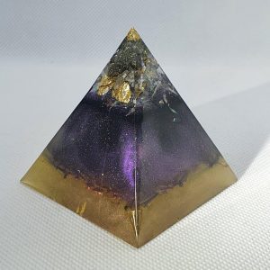 Timeless Earth Orgone Orgonite Pyramid 6cm