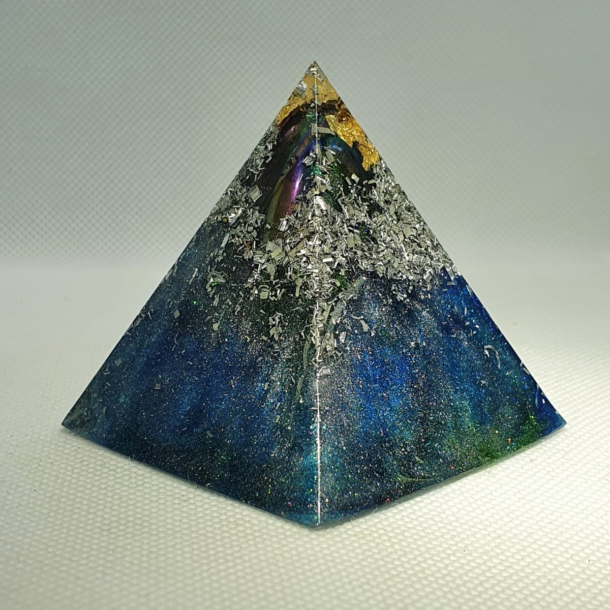 Deep Blue Quartz Silver and Copper Orgonite Pyramid 6cm 1