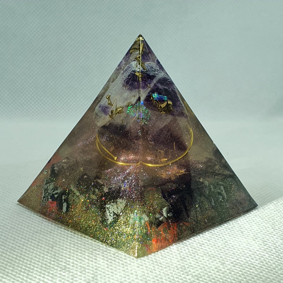 Cloudy Vision Copper Amethyst Orgonite Power Pyramid 1