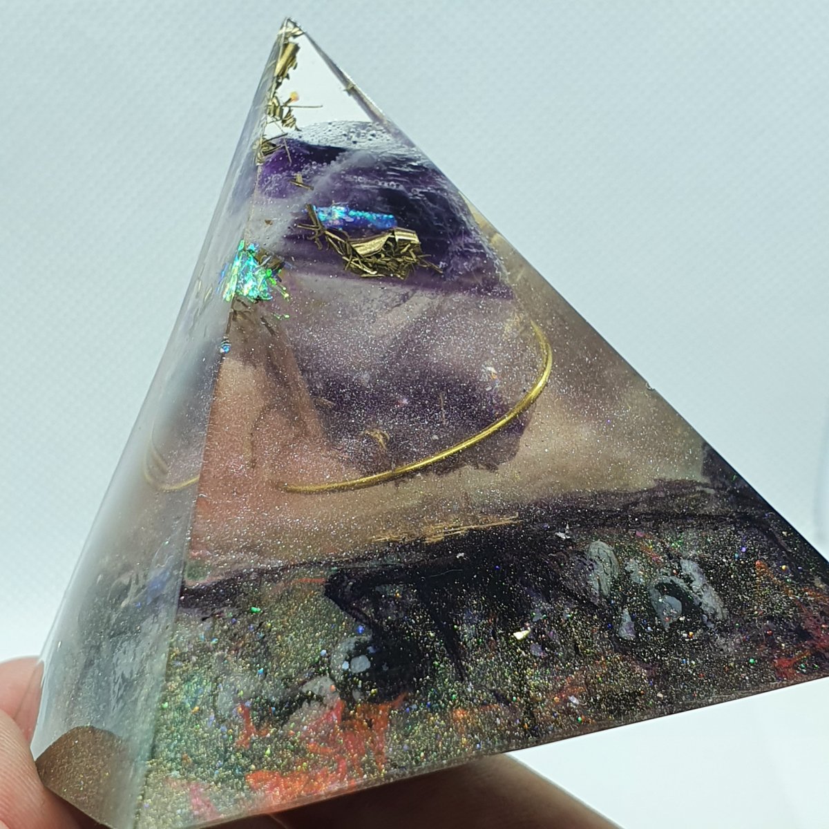 Cloudy Vision Copper Amethyst Orgonite Power Pyramid 3