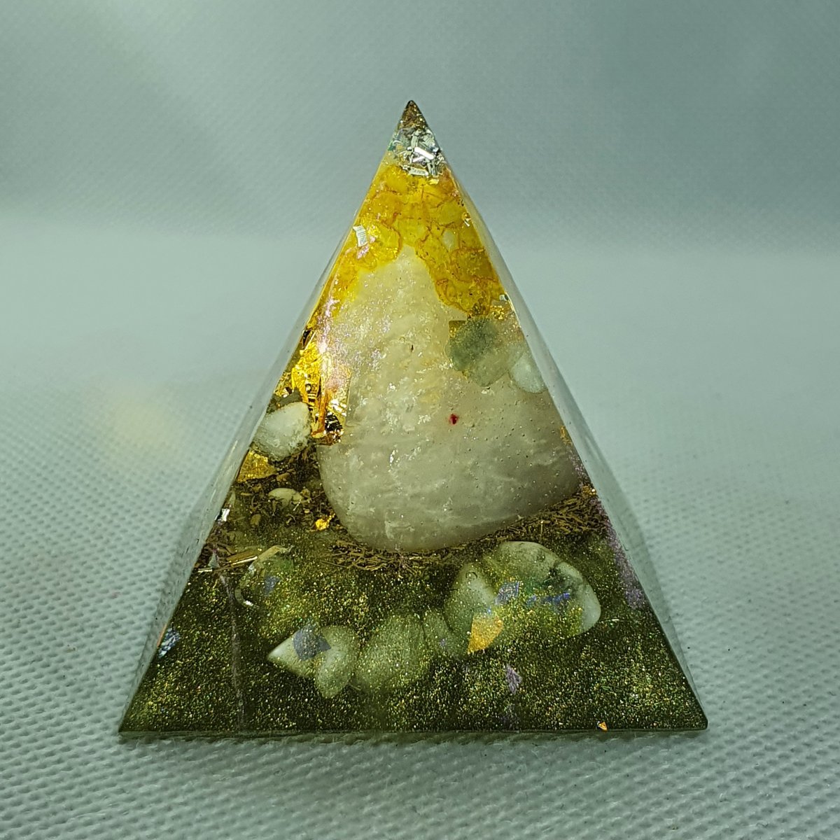 Cosmic Seas Orgone Orgonite Pyramid 5cm 2